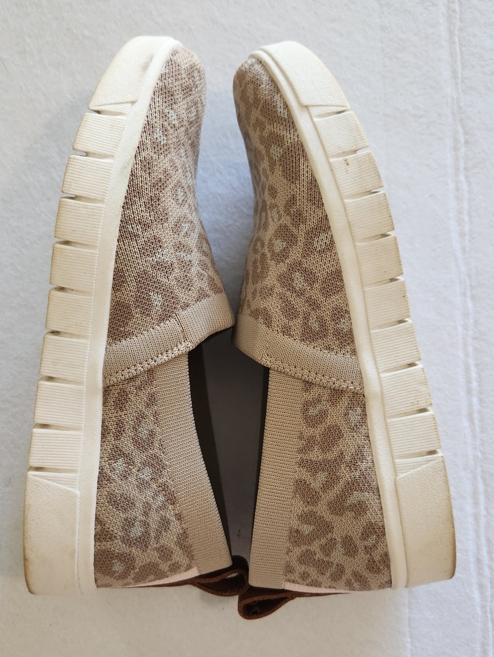 Ryka Women's Tan Leopard Slip-On Sneakers Size 8 - Picture 6 of 9